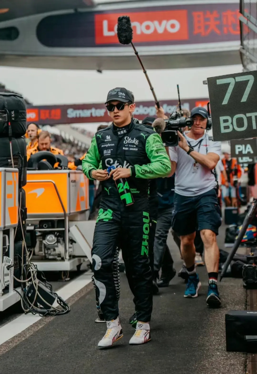 哈斯车队横扫阿斯顿马丁，周冠宇点燃赛场