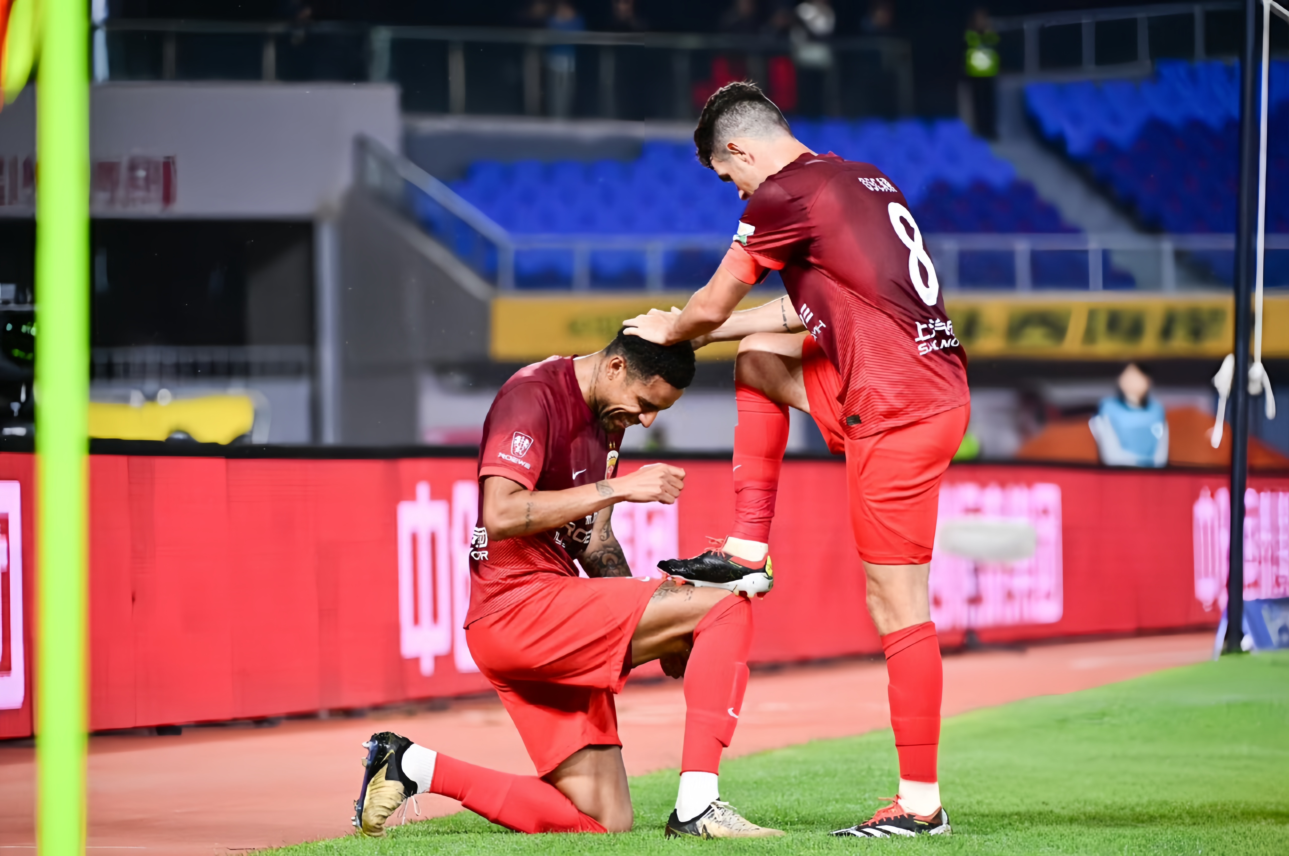 印尼队完胜印度队，李梓嘉带队取胜