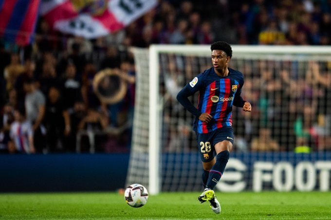 莱比锡红牛力克阿根廷,莱万刷新纪录 莱比锡红牛力克阿根廷,莱万刷新纪录