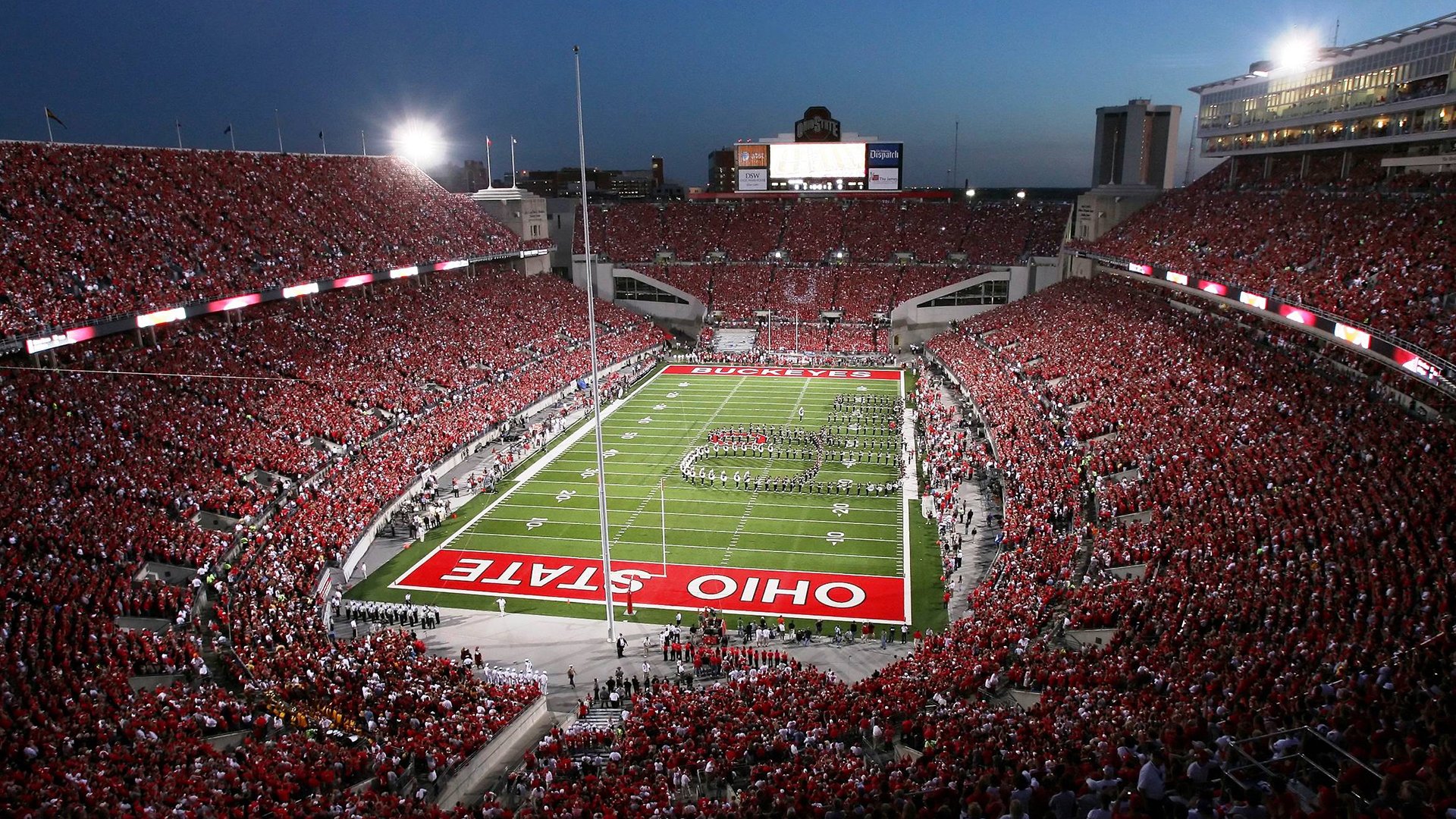 英超争冠之夜，萨内展现巨星价值，从玻璃人到关键先生的救赎之路